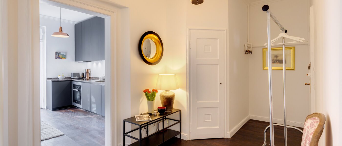 appartamento München Maxvorstadt - Rund um den Josephplatz 01 ingresso/corridioio 14777