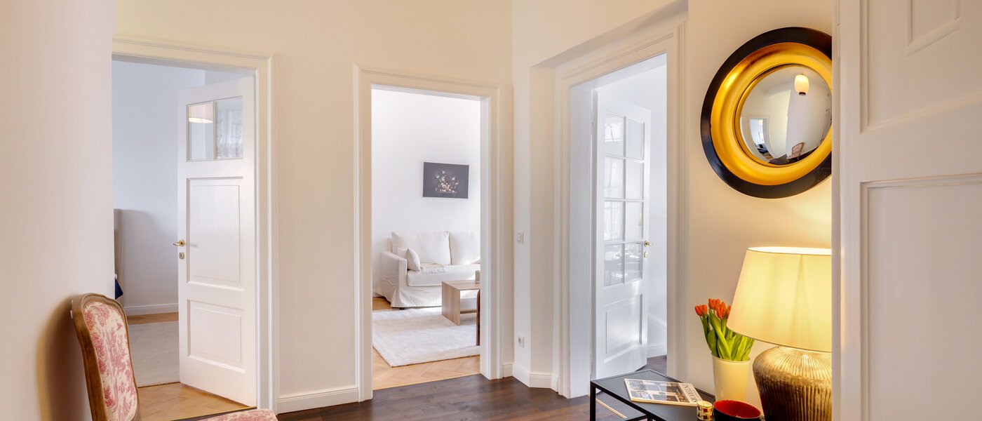 appartamento München Maxvorstadt - Rund um den Josephplatz 03 ingresso/corridioio 14777