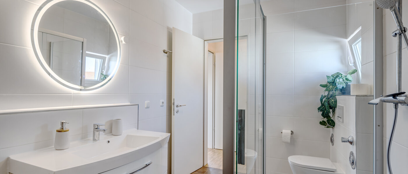 attico con terrazzo Aschheim 01 bagno 14787