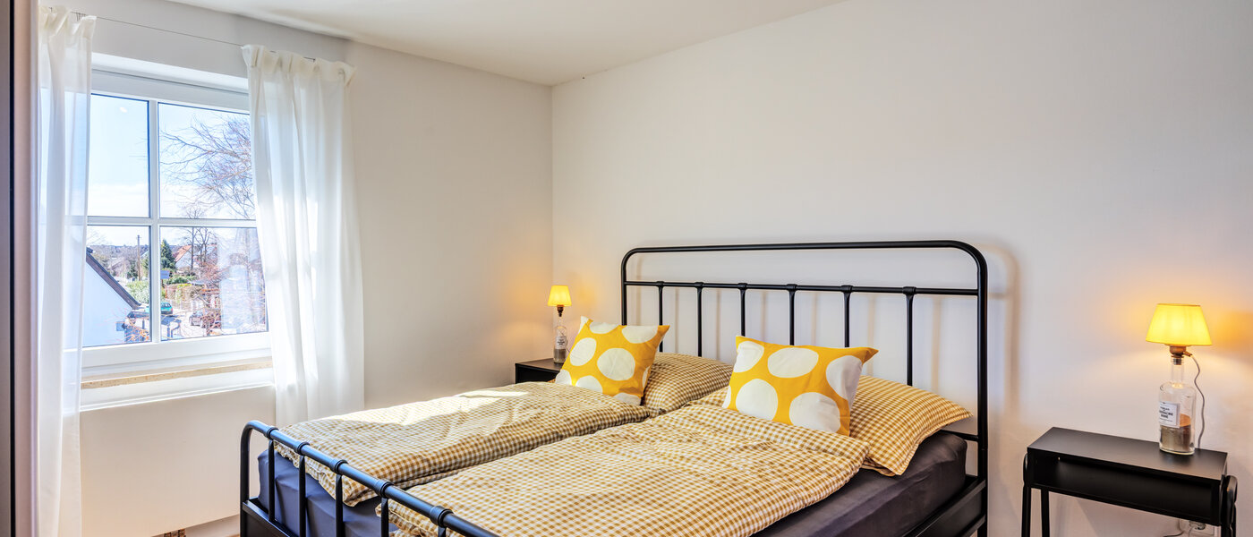 appartamento Emmering Fürstenfeldbruck 01 camera da letto 14789