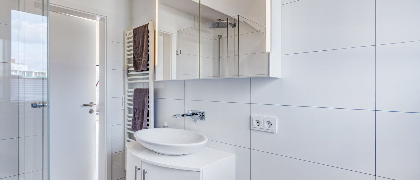 attico con terrazzo München Moosach 03 bagno 14797