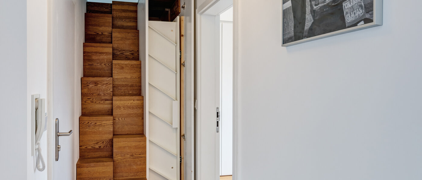 attico con terrazzo München Moosach 01 ingresso/corridioio 14797