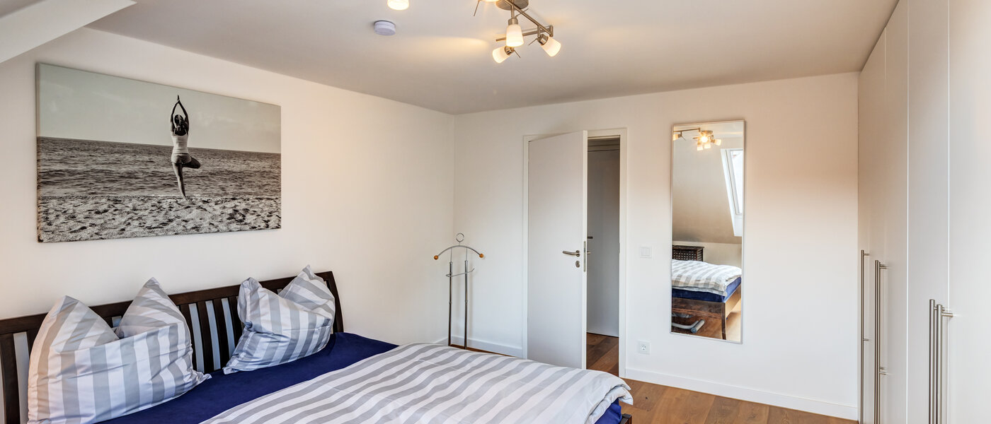 attico con terrazzo München Moosach 02 camera da letto 14797