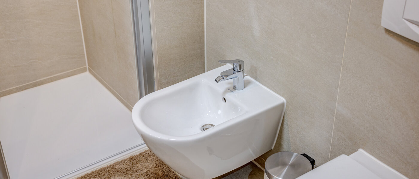 appartamento München Bogenhausen 02 bagno 14798