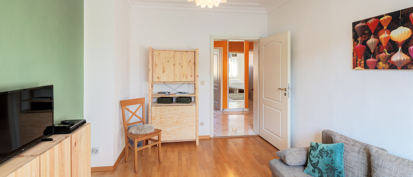 appartamento München Milbertshofen 03 soggiorno 14806