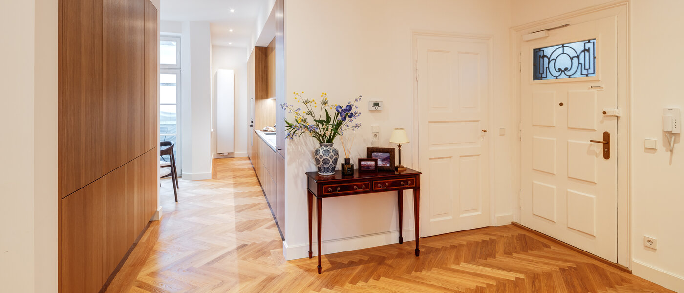 appartamento München Altbogenhausen 02 ingresso/corridioio 14814