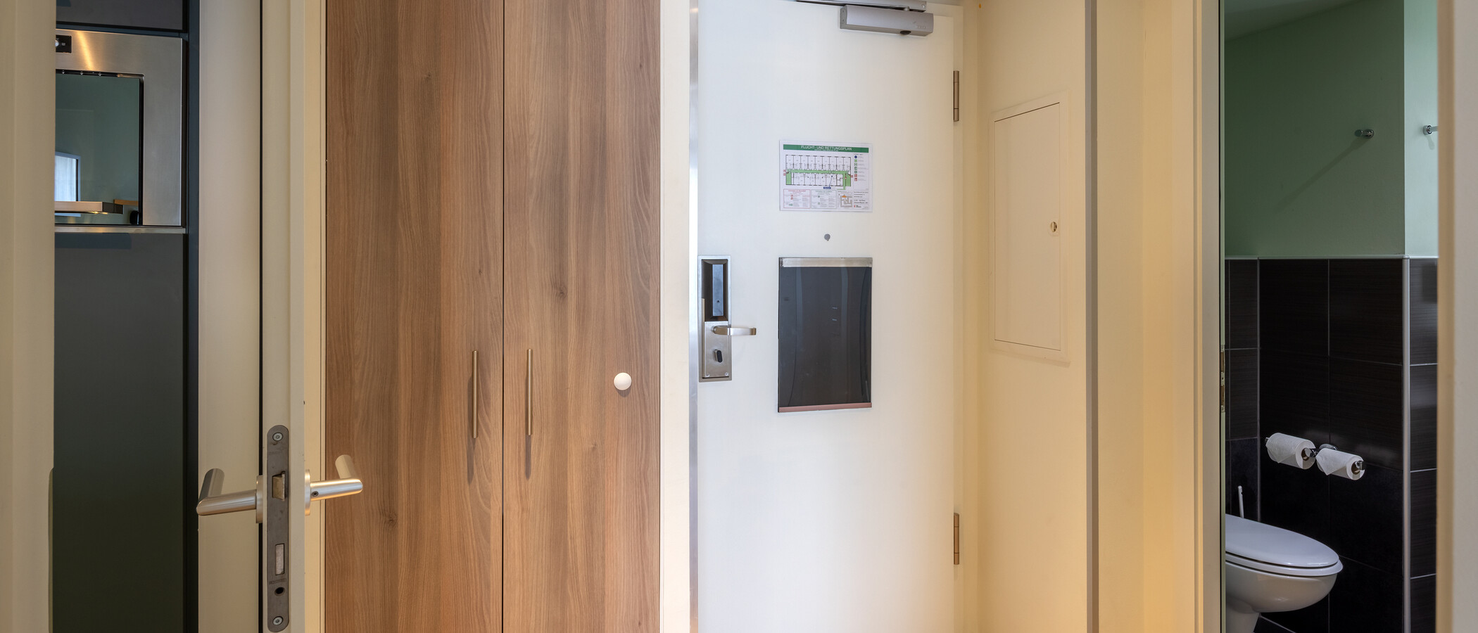 appartamento München Schwanthalerhöhe 02 ingresso/corridioio 14817