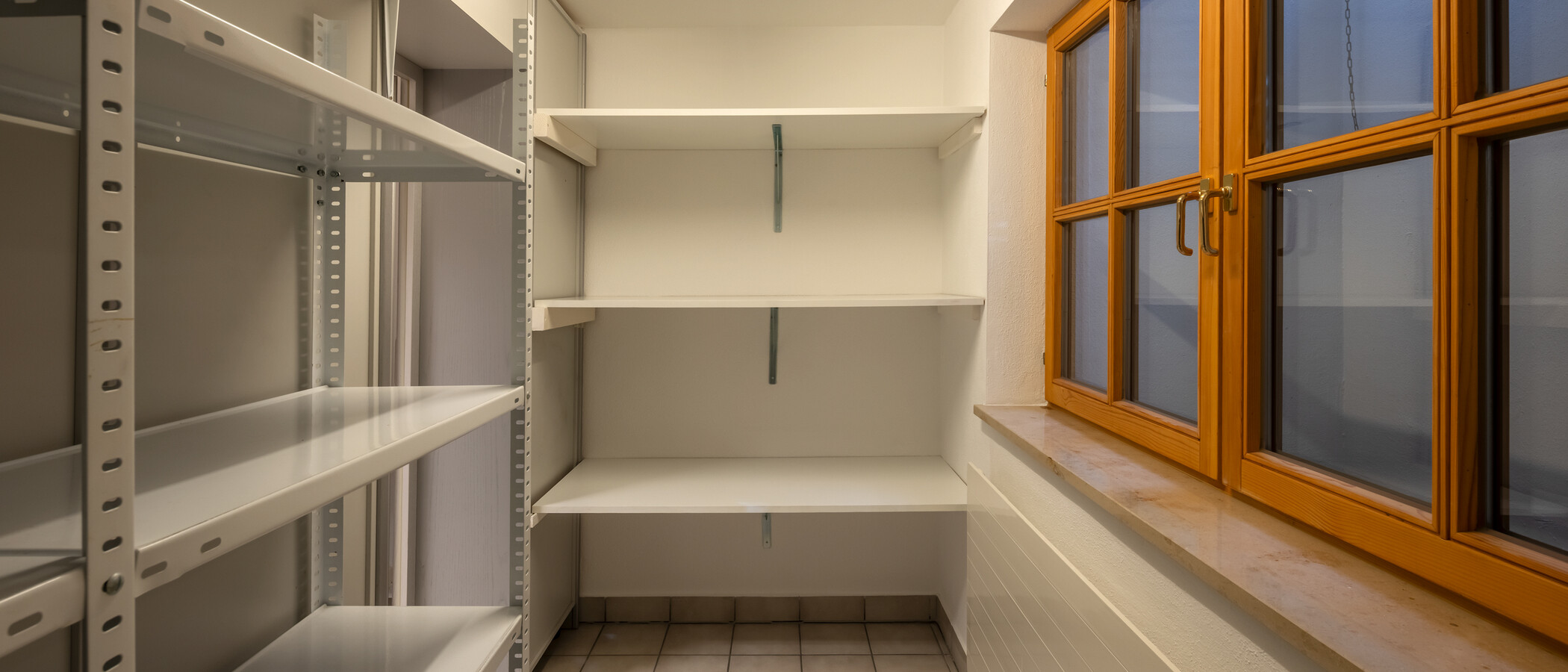 casa indipendente München Obersendling 02 ripostiglio 14826