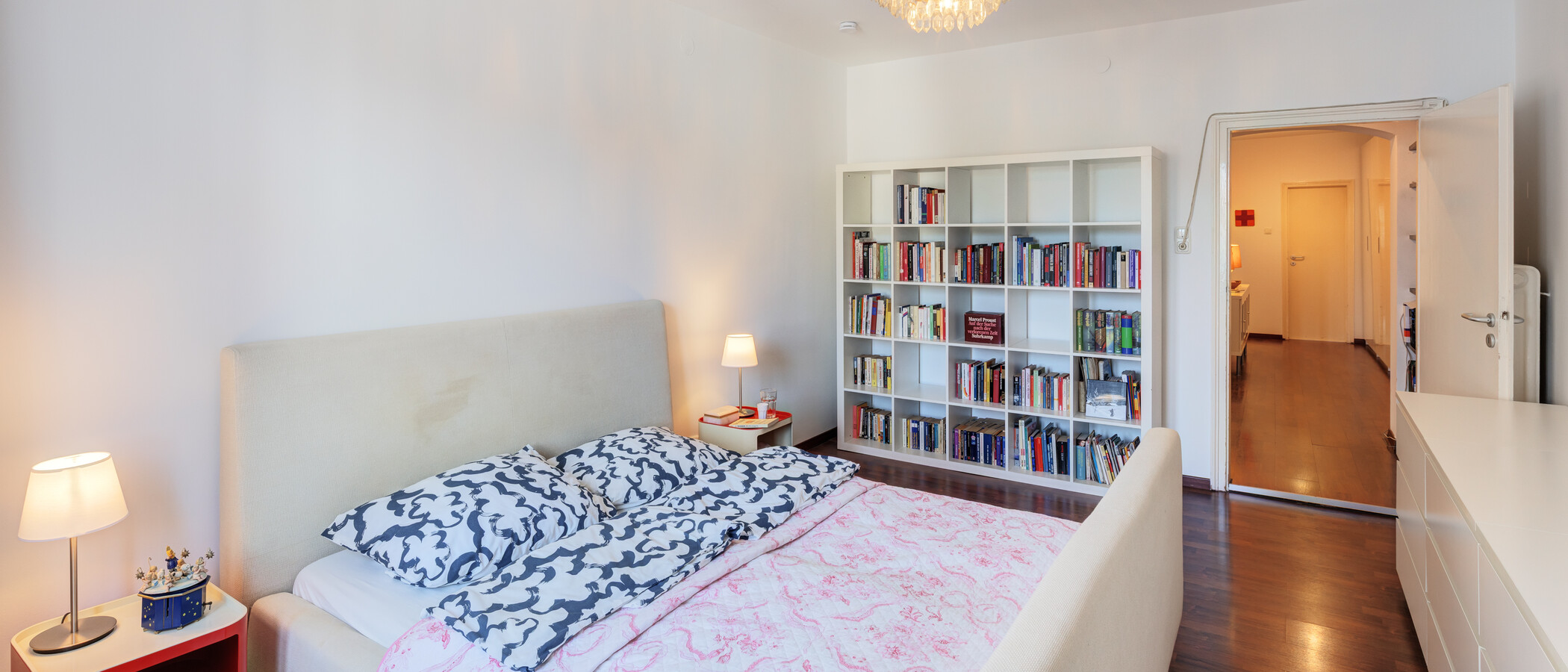 appartamento München Schwabing (links der Leopoldstraße) 02 camera da letto 14839