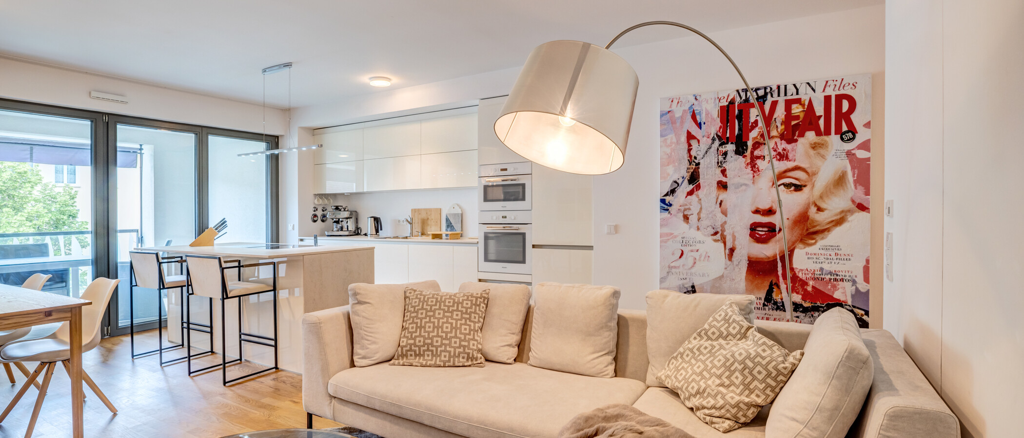 appartamento München Ludwigsvorstadt 02 zona living 14847