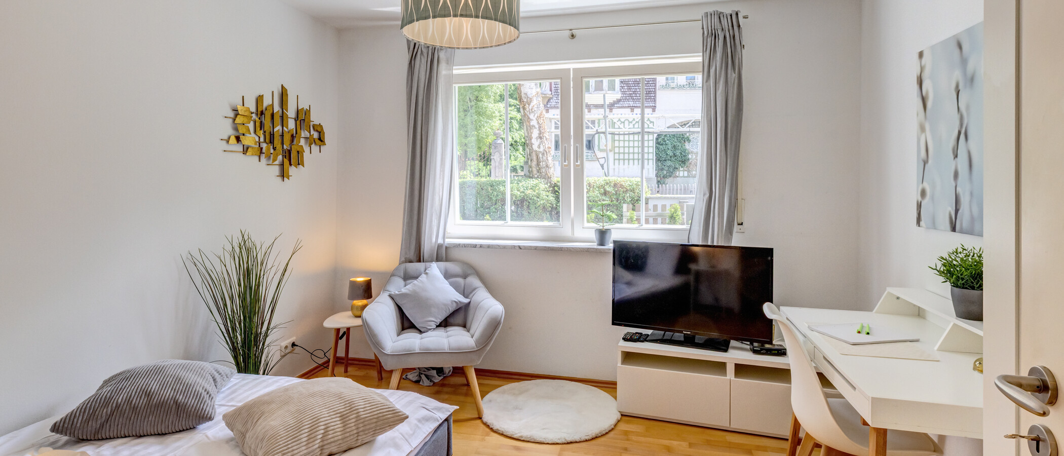 appartamento con giardino München Pasing 01 camera da letto 14874