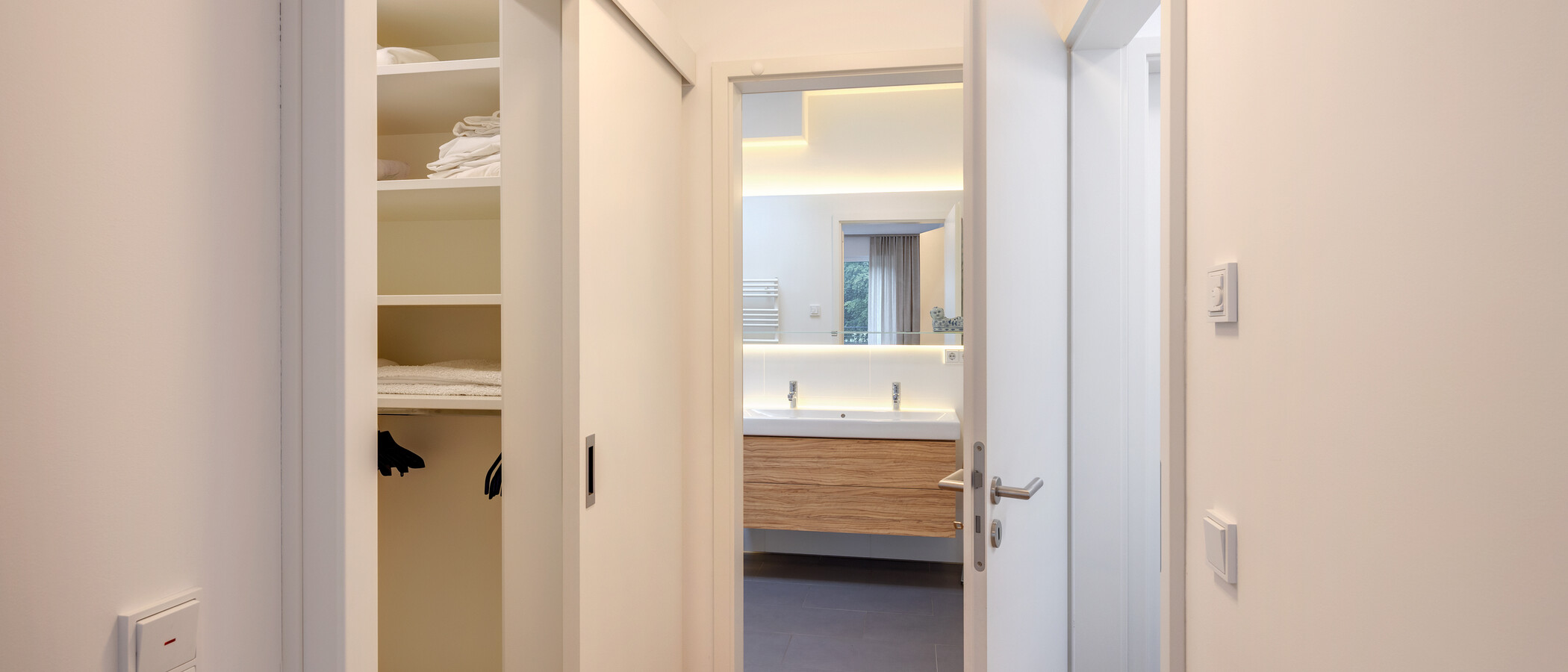 attico con terrazzo München Menterschwaige 03 camera da letto 14914