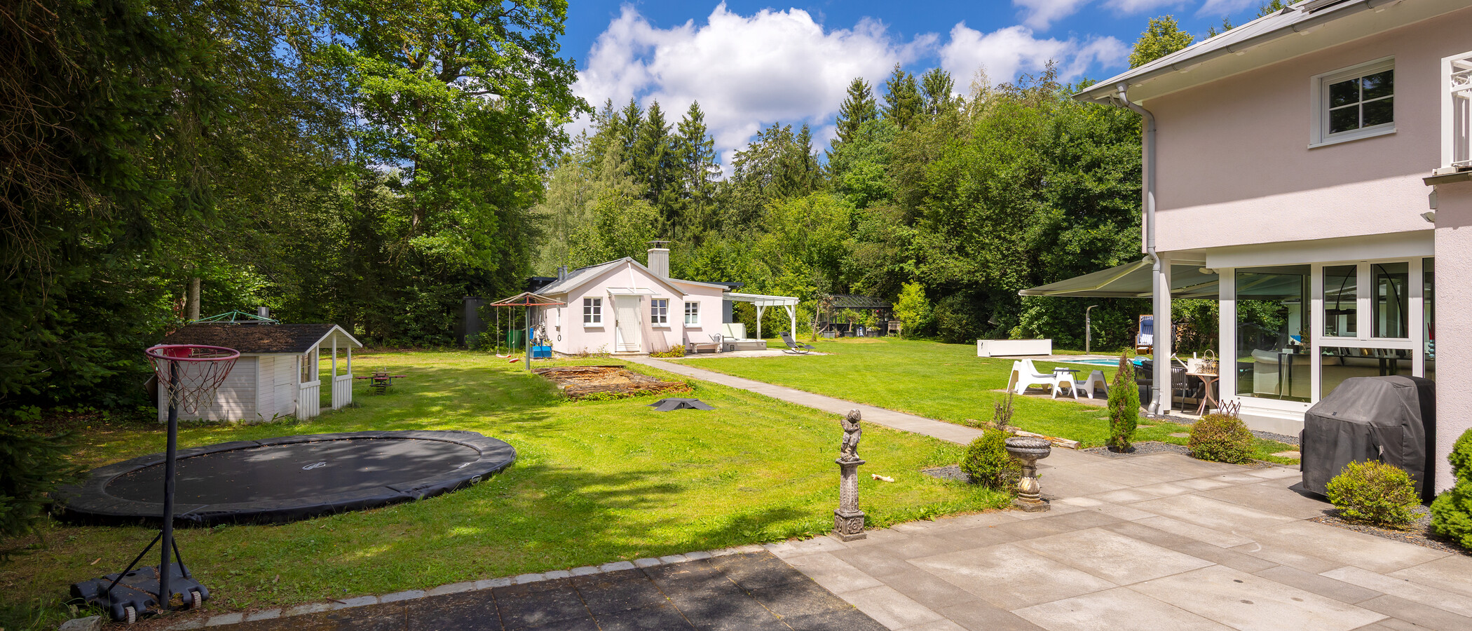 villa Oberhaching 02 giardino 14925