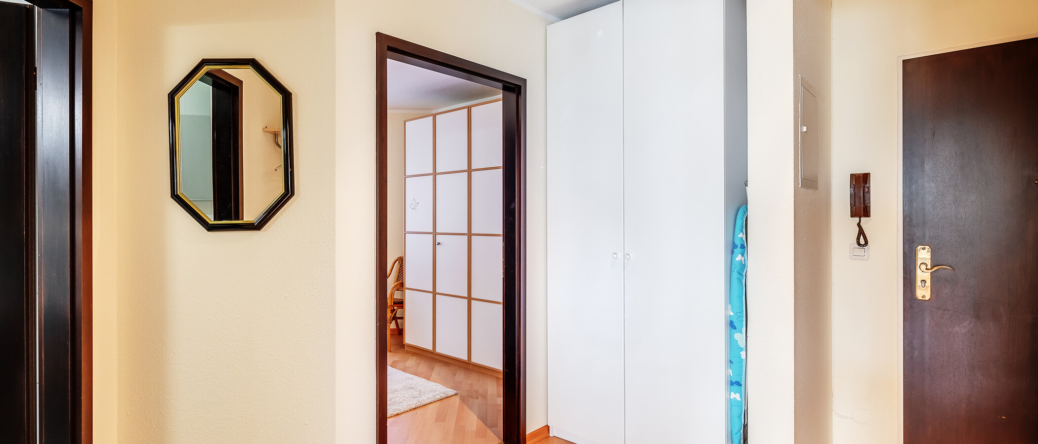appartamento München Schwabing-Nord (zw. Belgrad- & Leopoldstraße) 02 ingresso/corridioio 1494