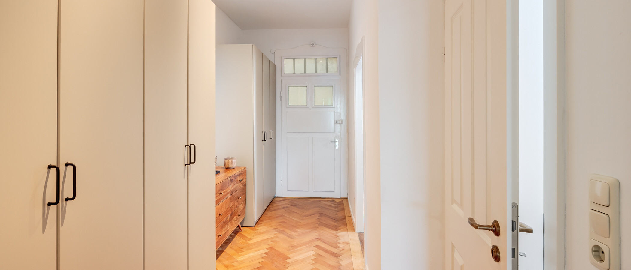appartamento München Neuhausen 02 ingresso/corridioio 14943