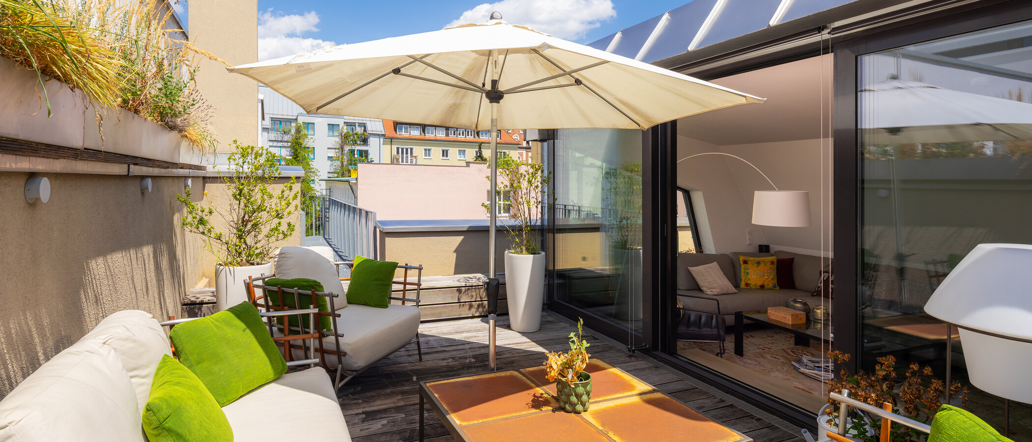Casa a schiera München Maxvorstadt 01 terrazza sul tetto 14950