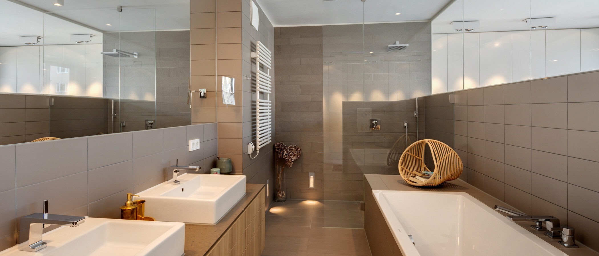 Casa a schiera München Maxvorstadt 01 1° bagno 14950