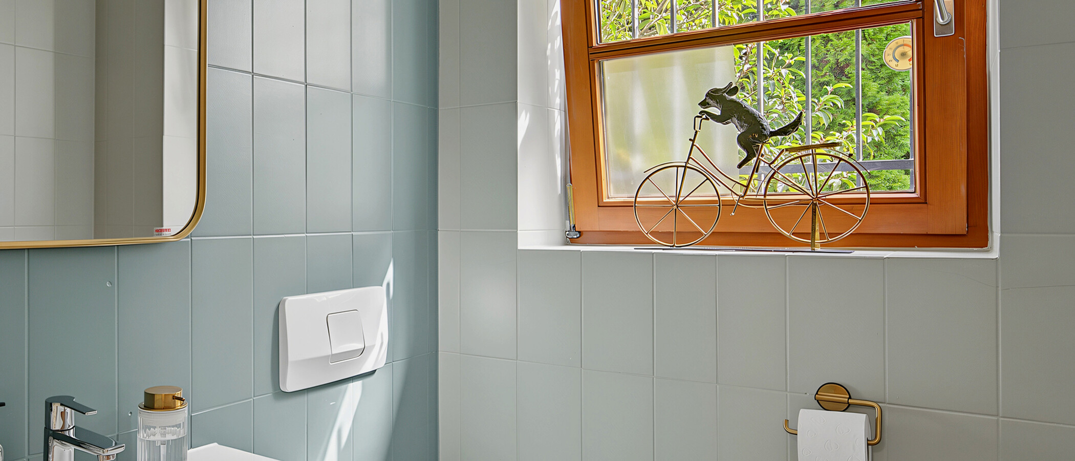 casa München Waldtrudering 01 toilette per gli ospiti 14955