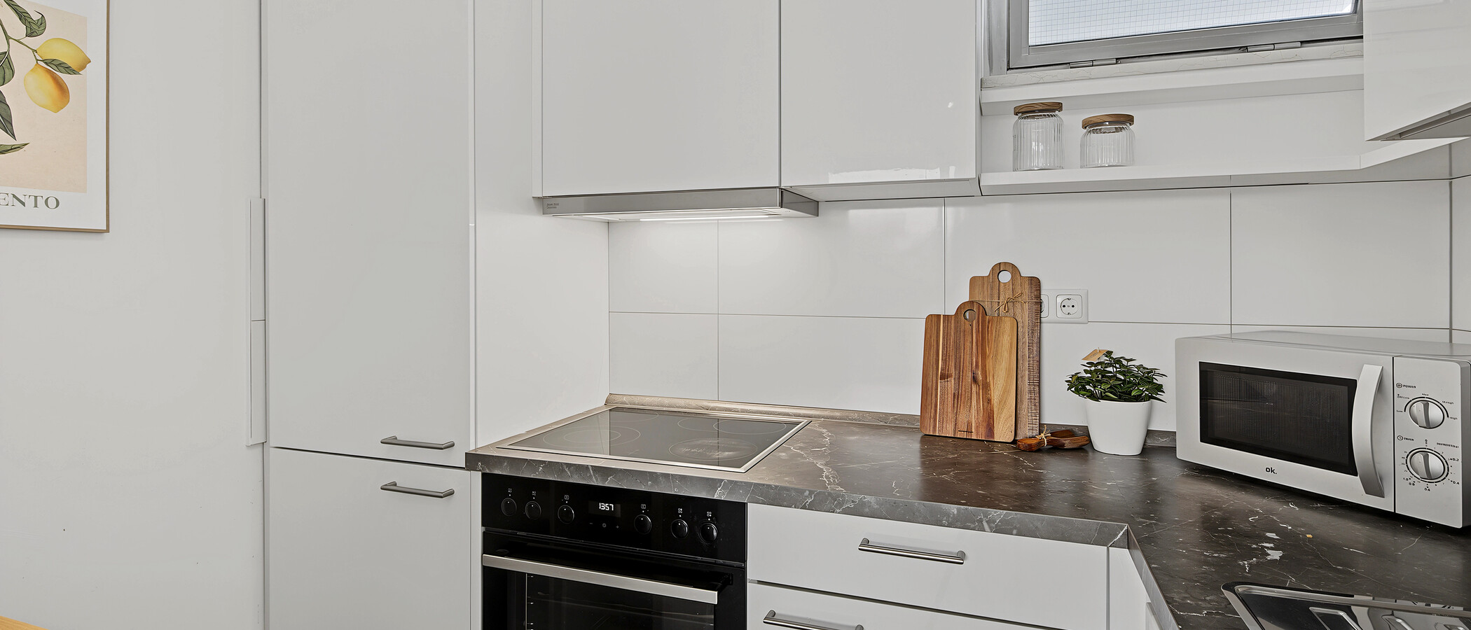 appartamento München Arabellapark 01 cucina 14958