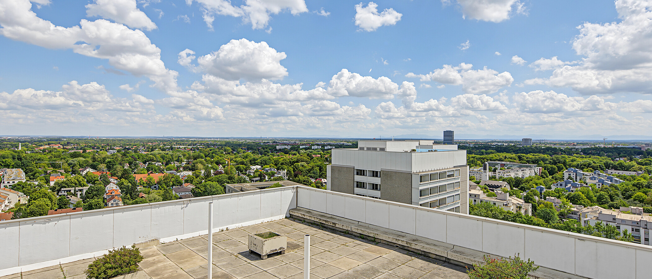 appartamento München Arabellapark 03 terazzo condiviso 14958