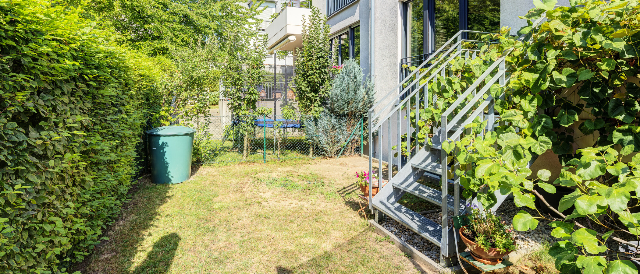 maisonette München Oberföhring 02 giardino 14969