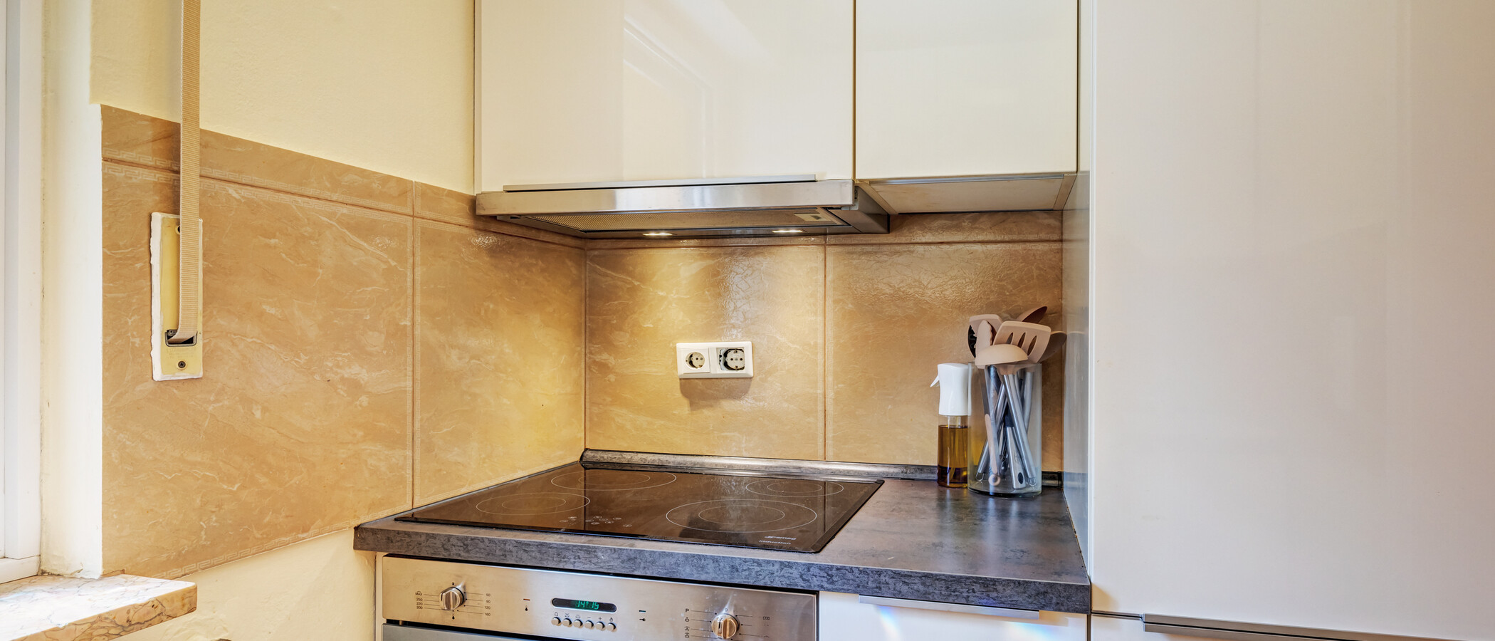 appartamento München Neuhausen 02 cucina 14983