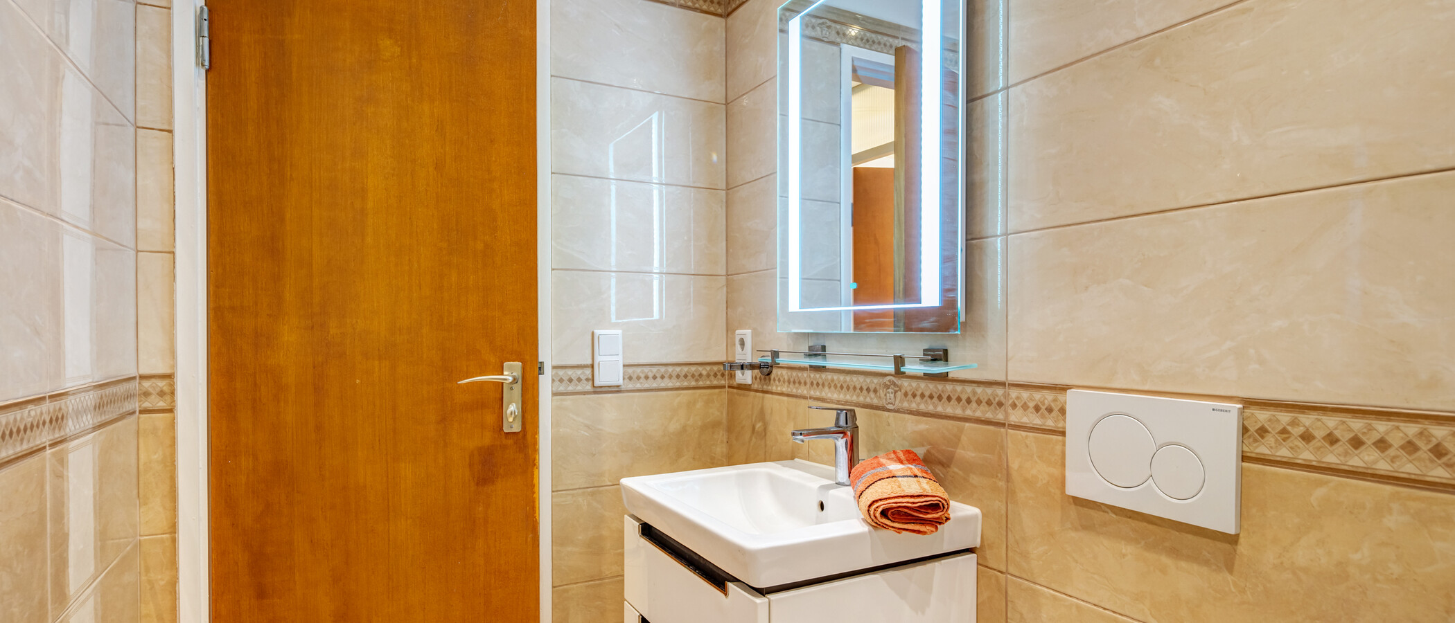 appartamento München Neuhausen 02 bagno 14983