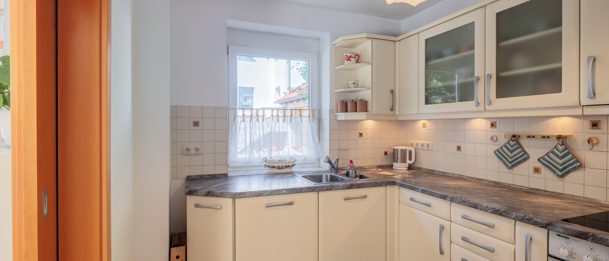 appartamento con giardino München Feldmoching 01 cucina 15007