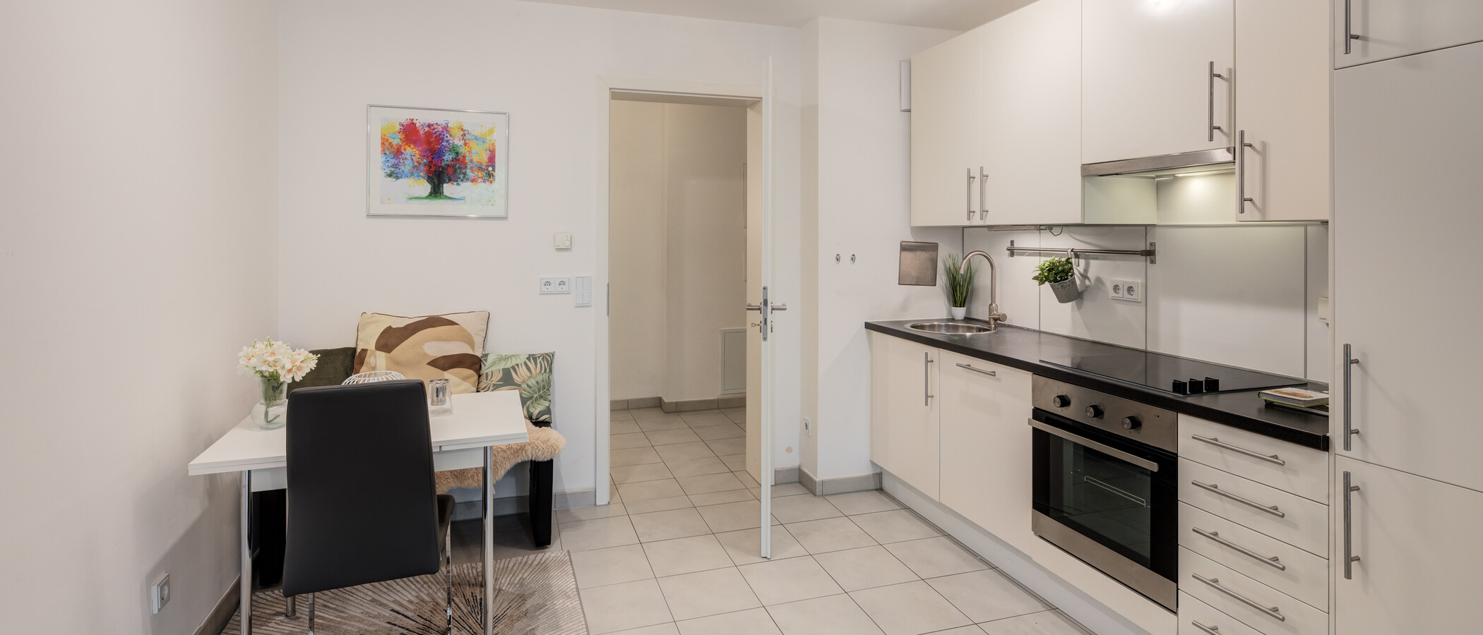 appartamento München Neuhausen 02 cucina 15009