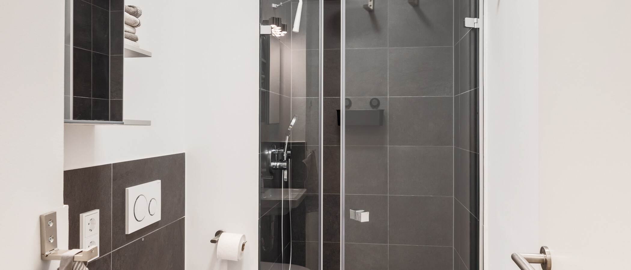 appartamento München Neuhausen 01 2° bagno 15011