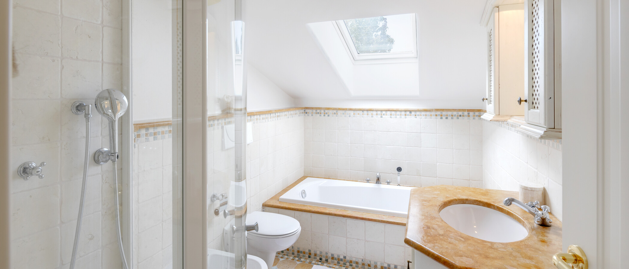 villa Grünwald 01 2° bagno 15022