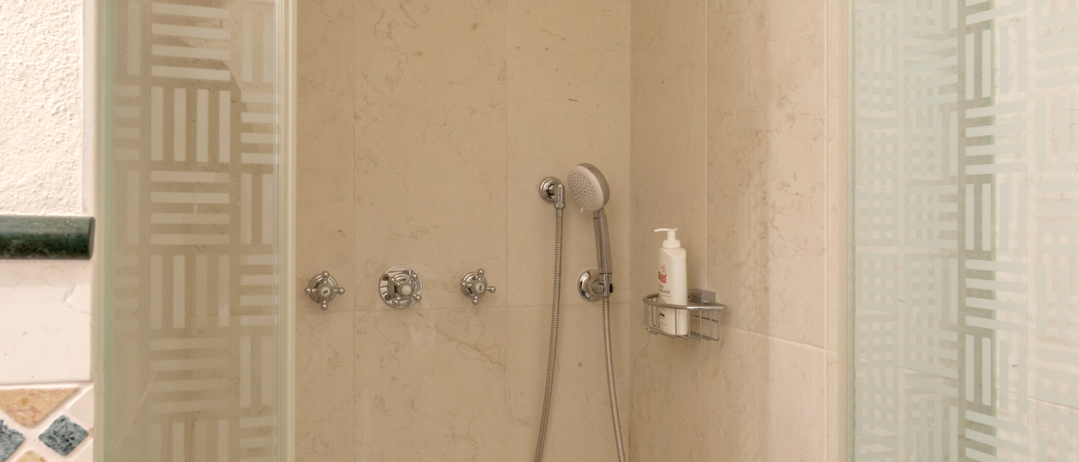 villa Grünwald 02 3° bagno 15022