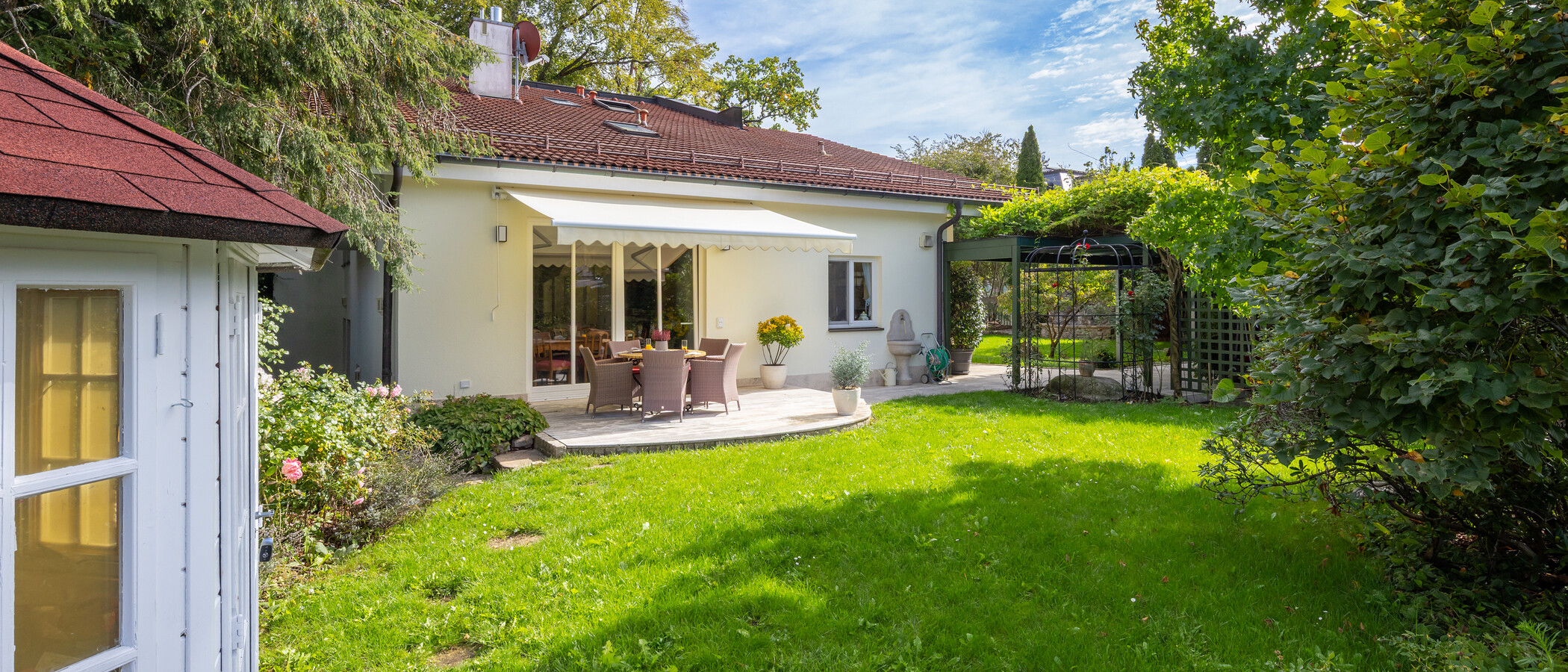 villa Grünwald 03 giardino 15022