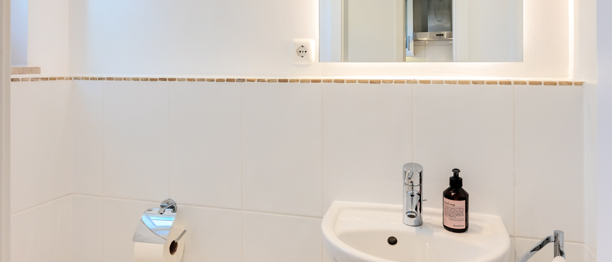 casa a schiera München Waldtrudering 02 toilette per gli ospiti 15041