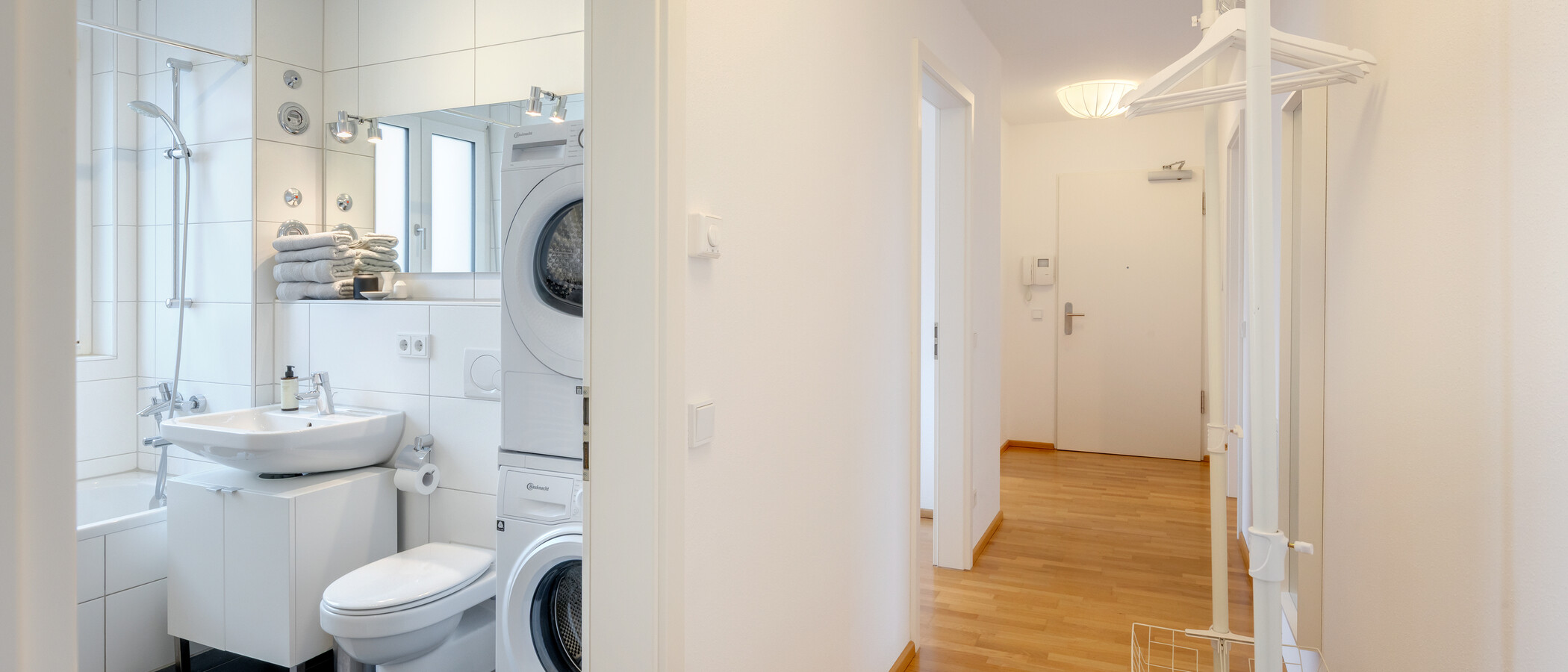appartamento München Parkstadt Schwabing 02 ingresso/corridioio 15052