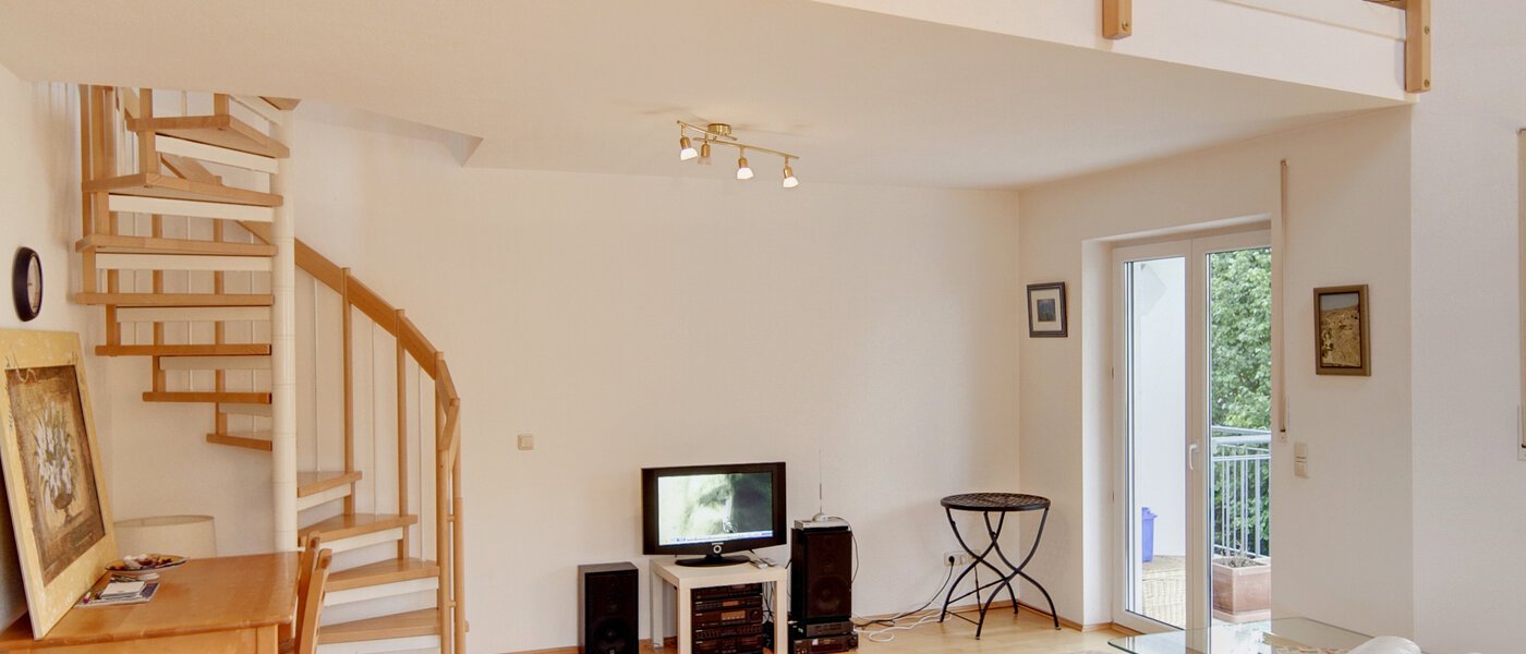 maisonette München Waldtrudering 04 soggiorno 1557