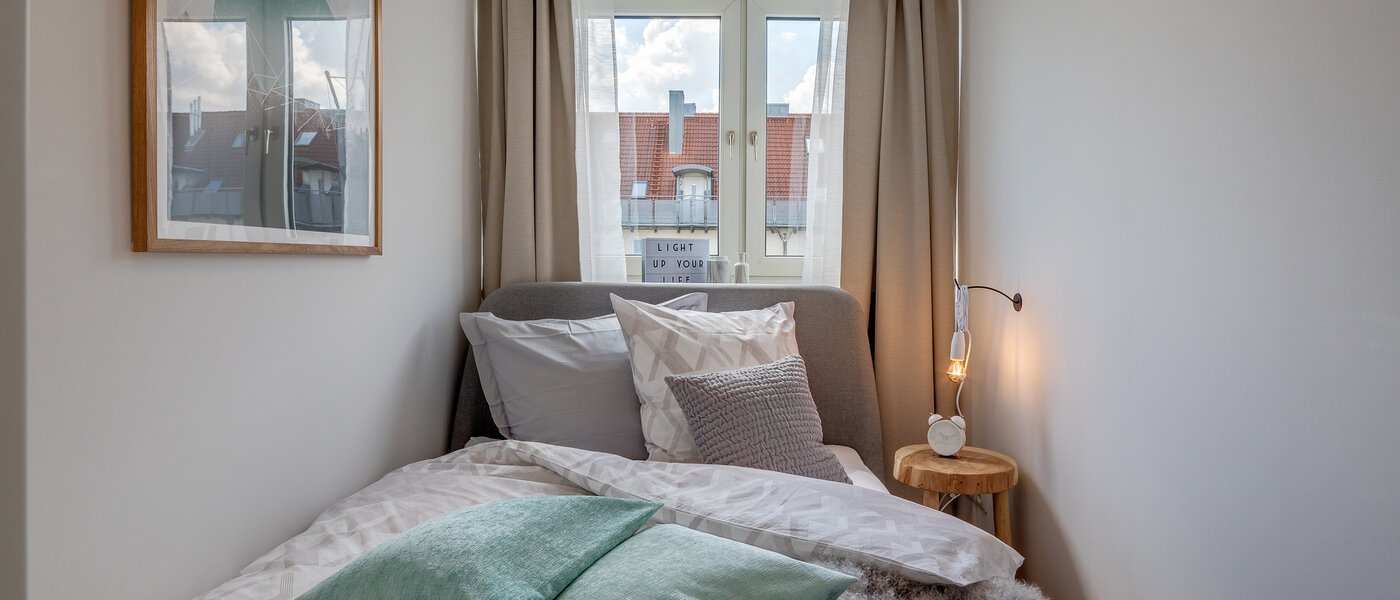 appartamento München Schwabing-Georgenschwaige 01 camera da letto 1561