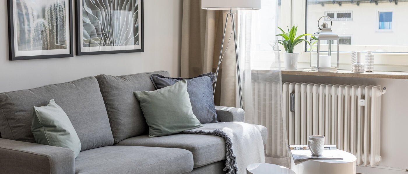 appartamento München Schwabing-Georgenschwaige 02 soggiorno 1561