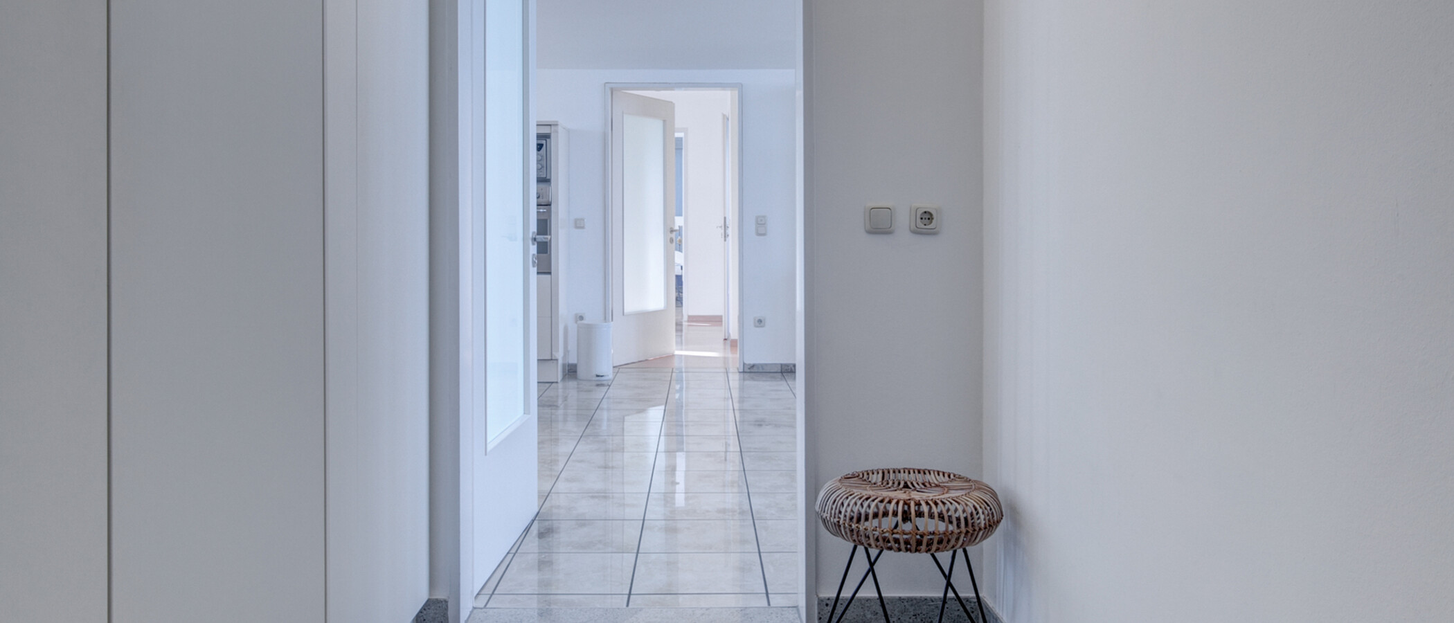 attico con terrazzo München Maxvorstadt - Westen 05 ingresso/corridioio 1607