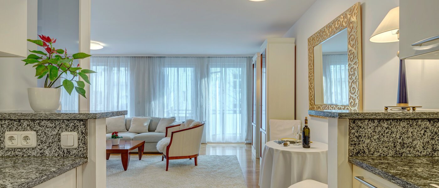 appartamento München Lehel 04 cucina 1615