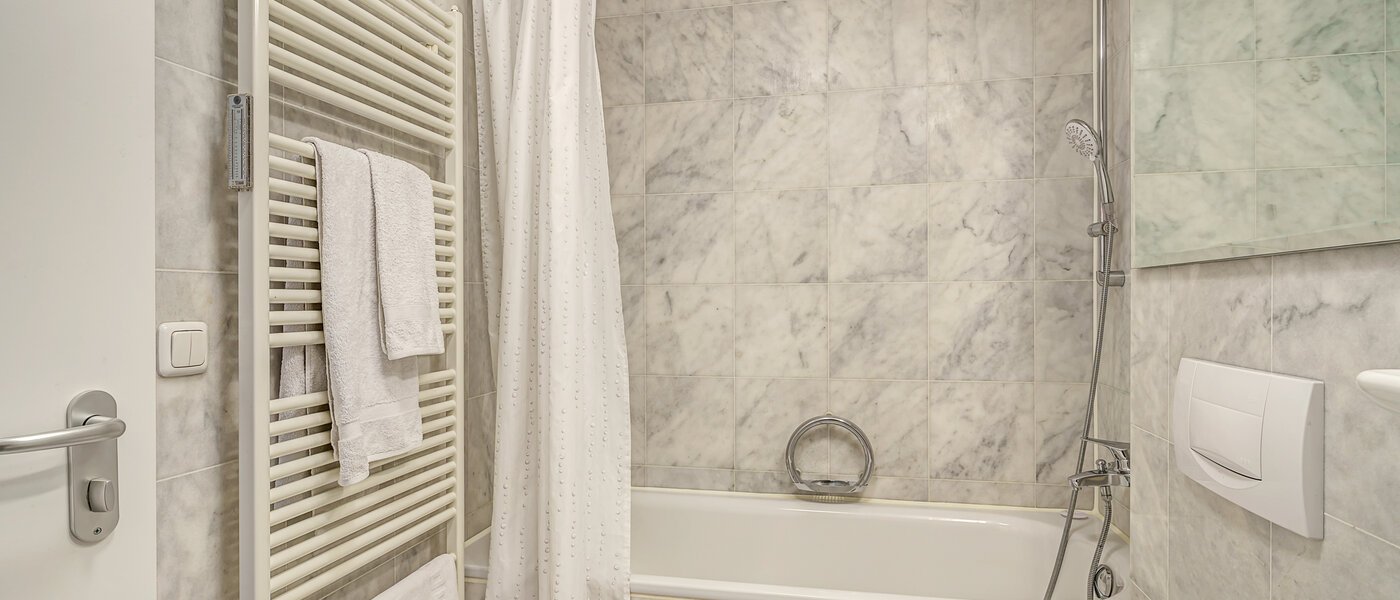 appartamento München Lehel 02 bagno 1615