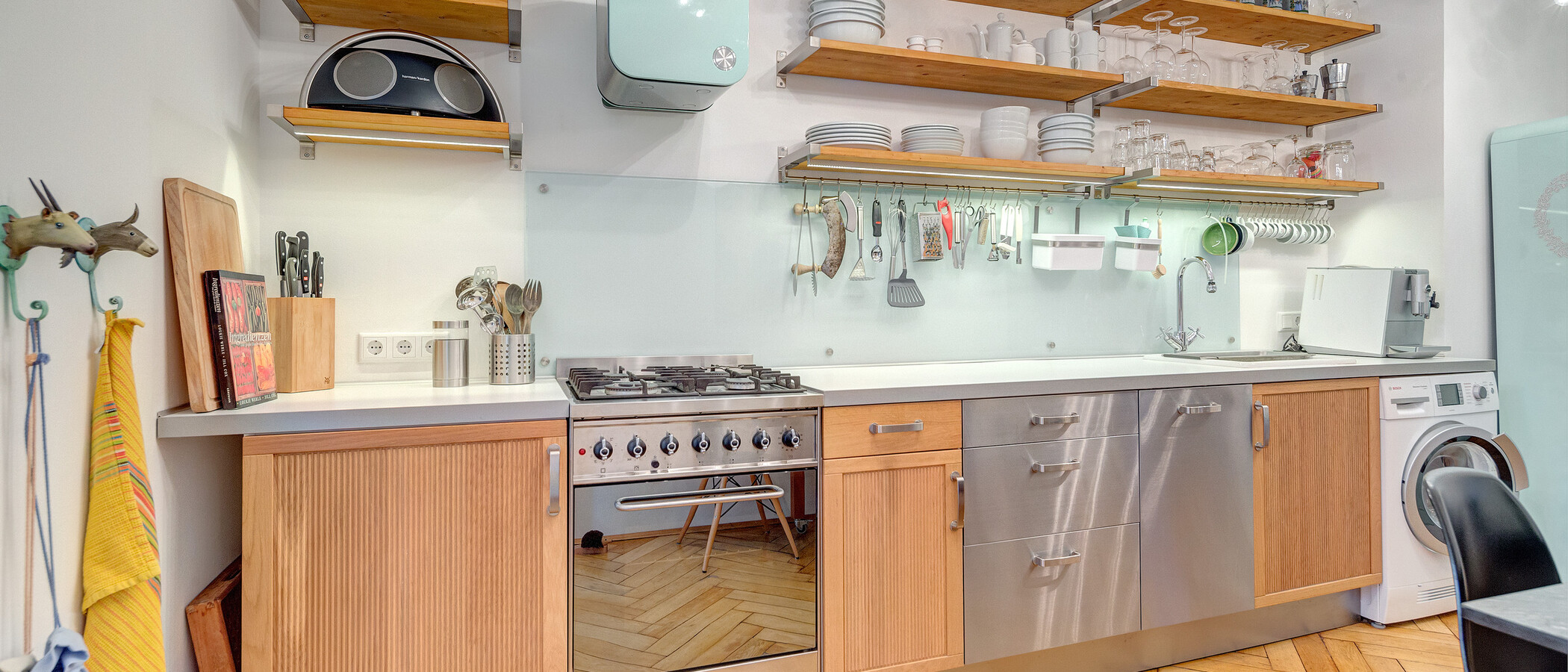 appartamento München Schwabing (links der Leopoldstraße) 02 cucina 1624
