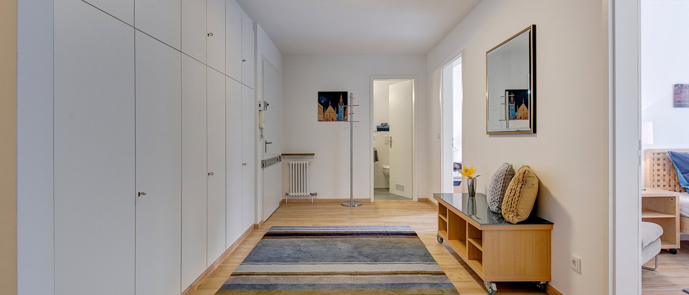 appartamento München Altbogenhausen 02 ingresso/corridioio 1627