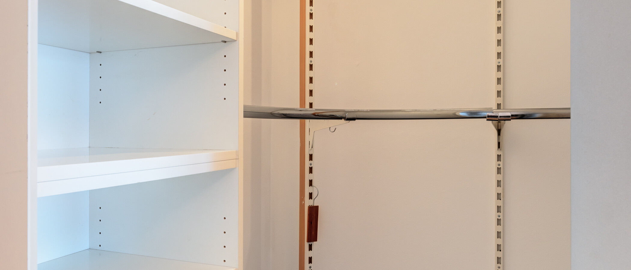 appartamento München Schwabing (links der Leopoldstraße) 01 cabina armadio 1660
