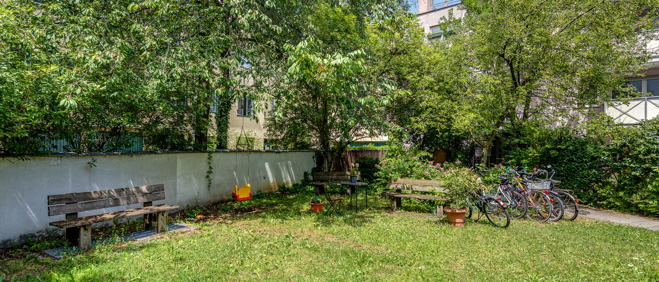 appartamento München Maxvorstadt - Westen 01 cortile interno  1681