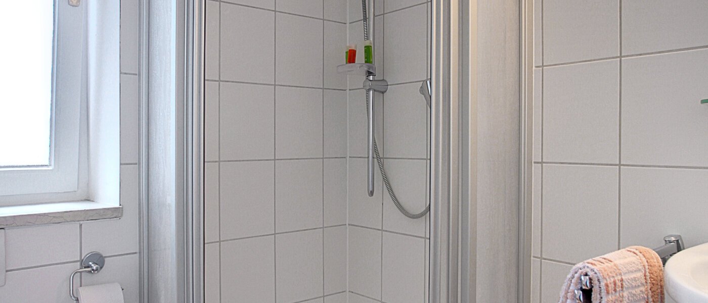 casa indipendente Inning am Ammersee 04 bagno 1733