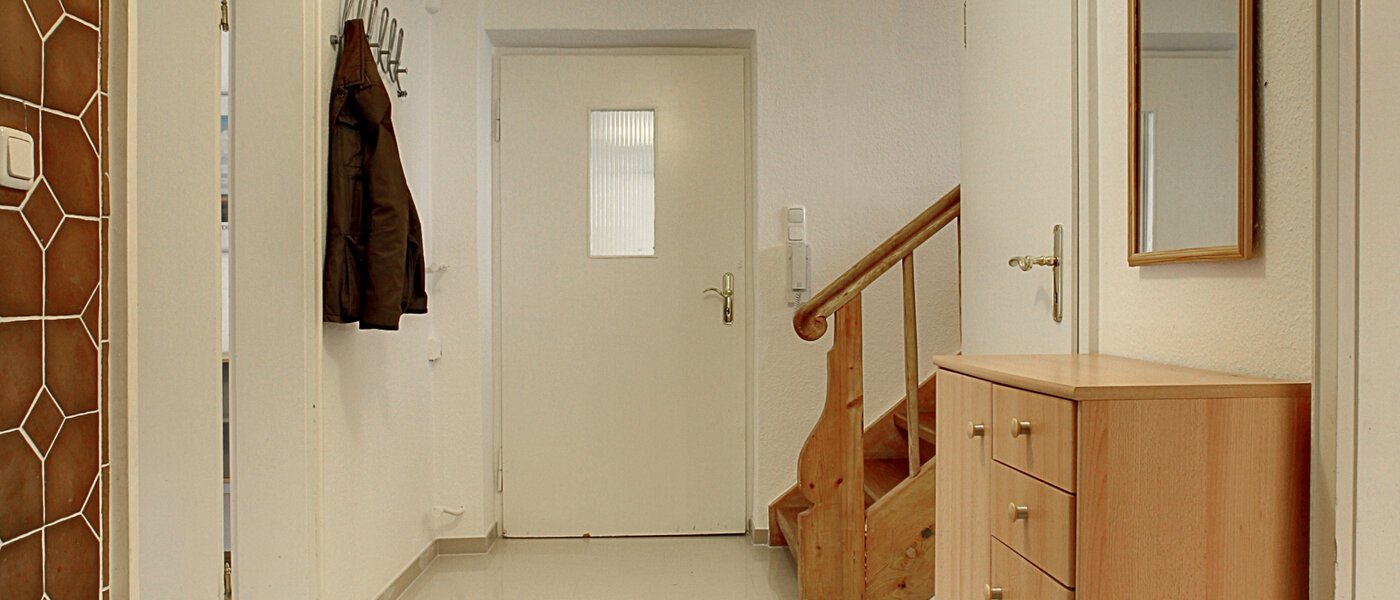 casa indipendente Inning am Ammersee 02 ingresso/corridioio 1733