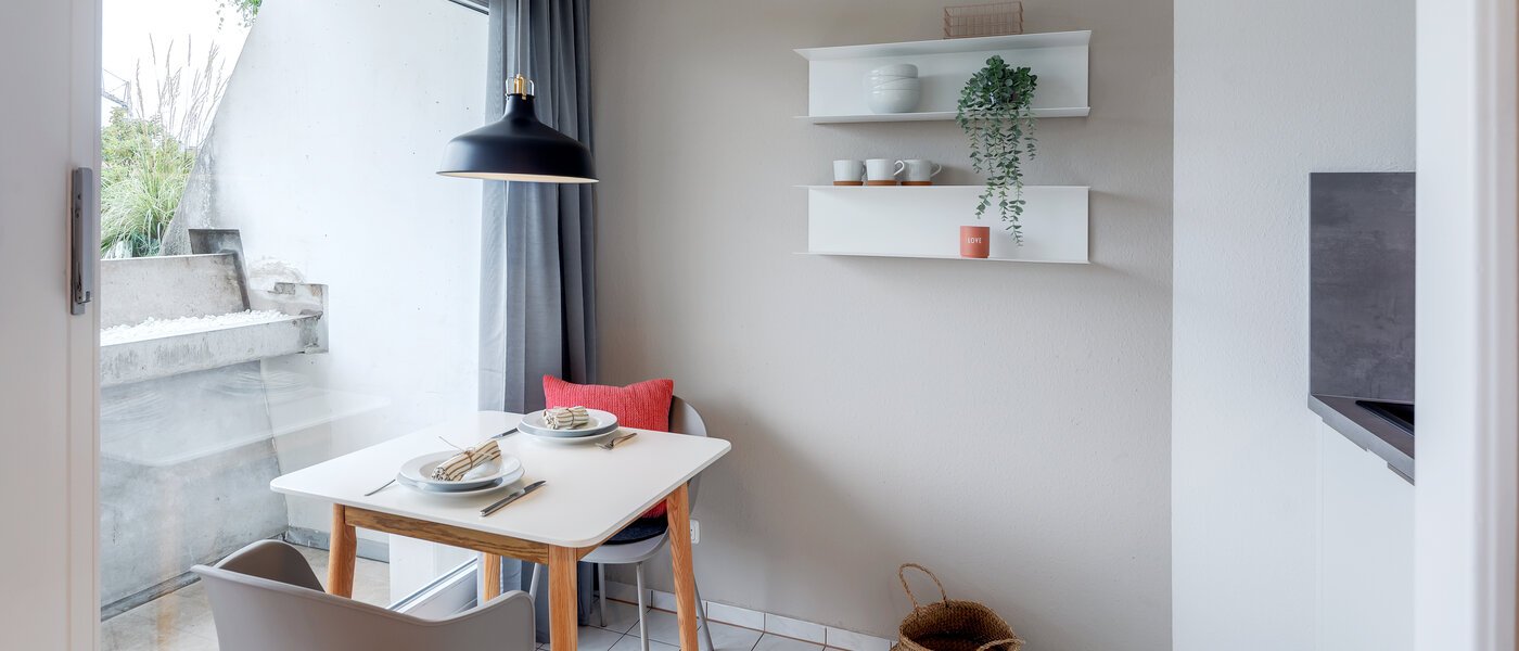 appartamento München Schwabing-Nord (zw. Leopoldstraße & Englischen Garten) 03 cucina 1739