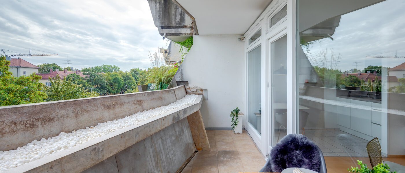 appartamento München Schwabing-Nord (zw. Leopoldstraße & Englischen Garten) 04 balcone 1739