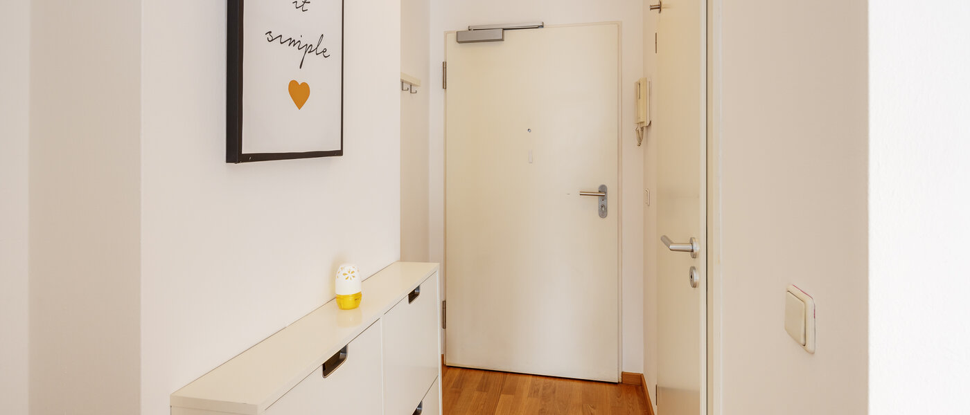 abitazione München Schwabing (rechts der Leopoldstraße) 01 ingresso/corridioio 1782